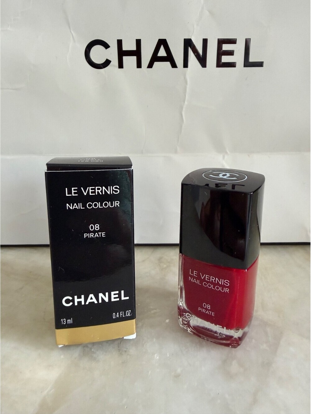 CHANEL Le Vernis Nail Colour 08 PIRATE β Iconic Red β New in Box (NIB)